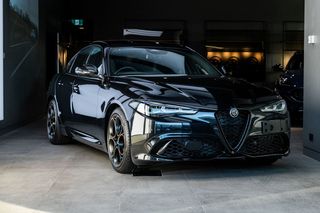 2025 Alfa Romeo Giulia Intensa Series 5 Thumbnail