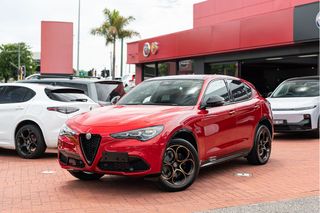 2025 Alfa Romeo Stelvio Intensa Series 5 Thumbnail
